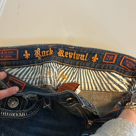Rock Revival Jeans - Picture 5 of 6
